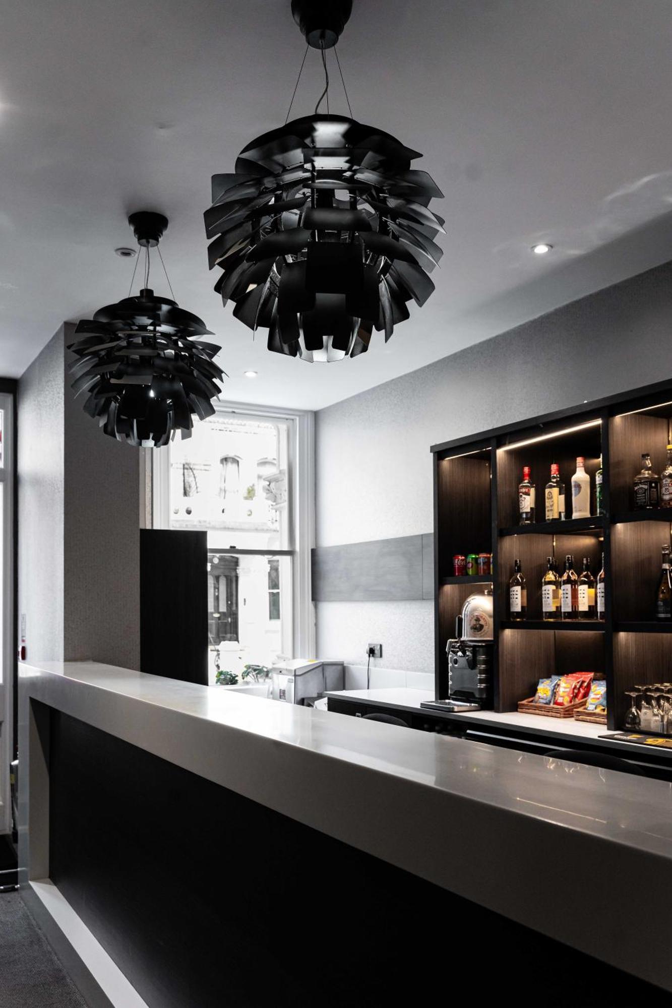 The W14 Kensington Otel Londra Dış mekan fotoğraf