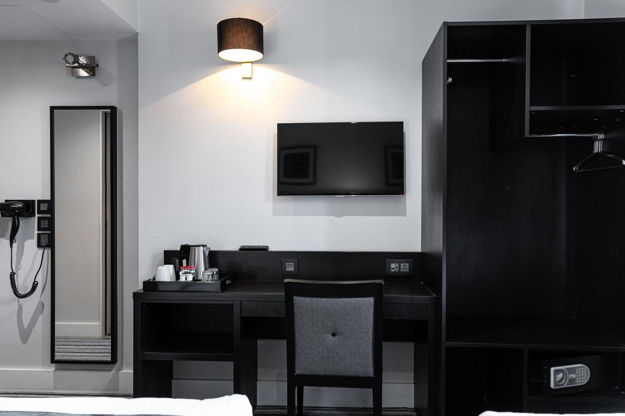 The W14 Kensington Otel Londra Dış mekan fotoğraf