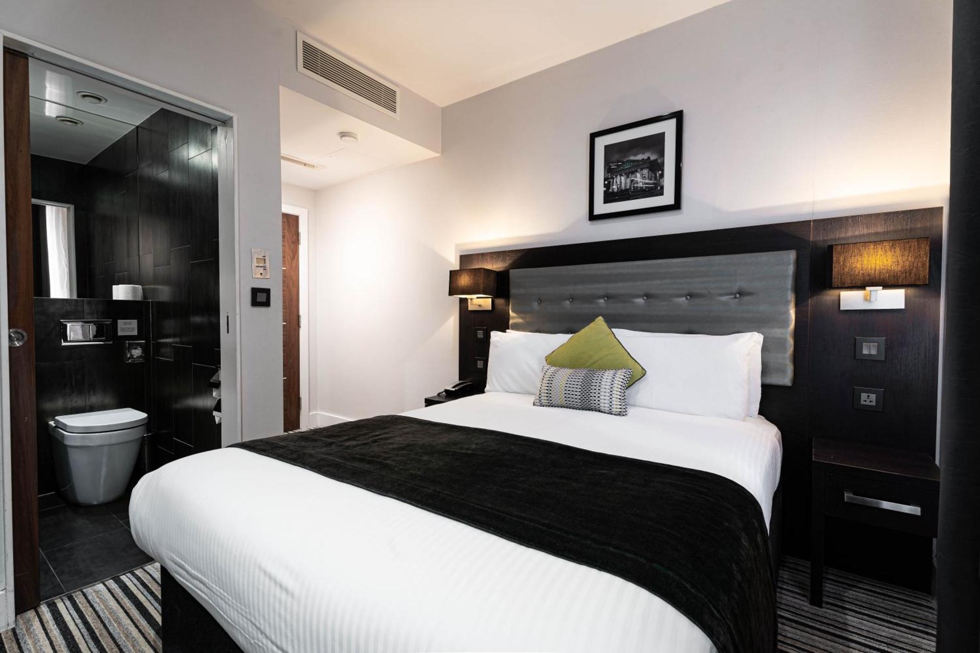 The W14 Kensington Otel Londra Dış mekan fotoğraf