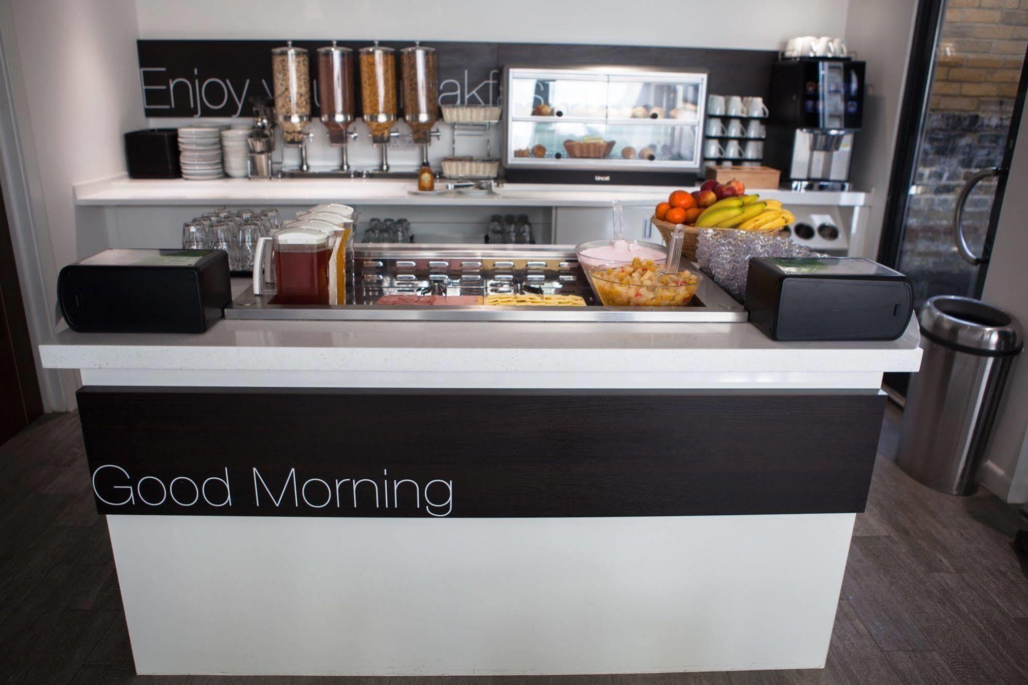 The W14 Kensington Otel Londra Dış mekan fotoğraf
